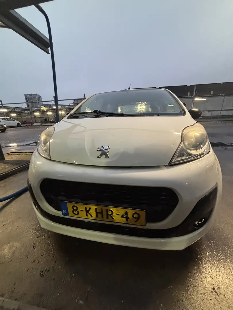 Peugeot 107 1.0 Access Wit - 1