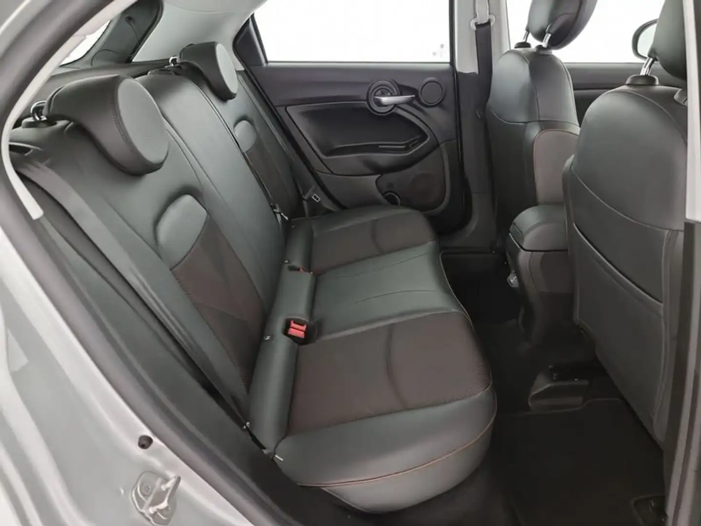 Fiat 500X 1.6 MultiJet 120 CV Lounge Argento - 2