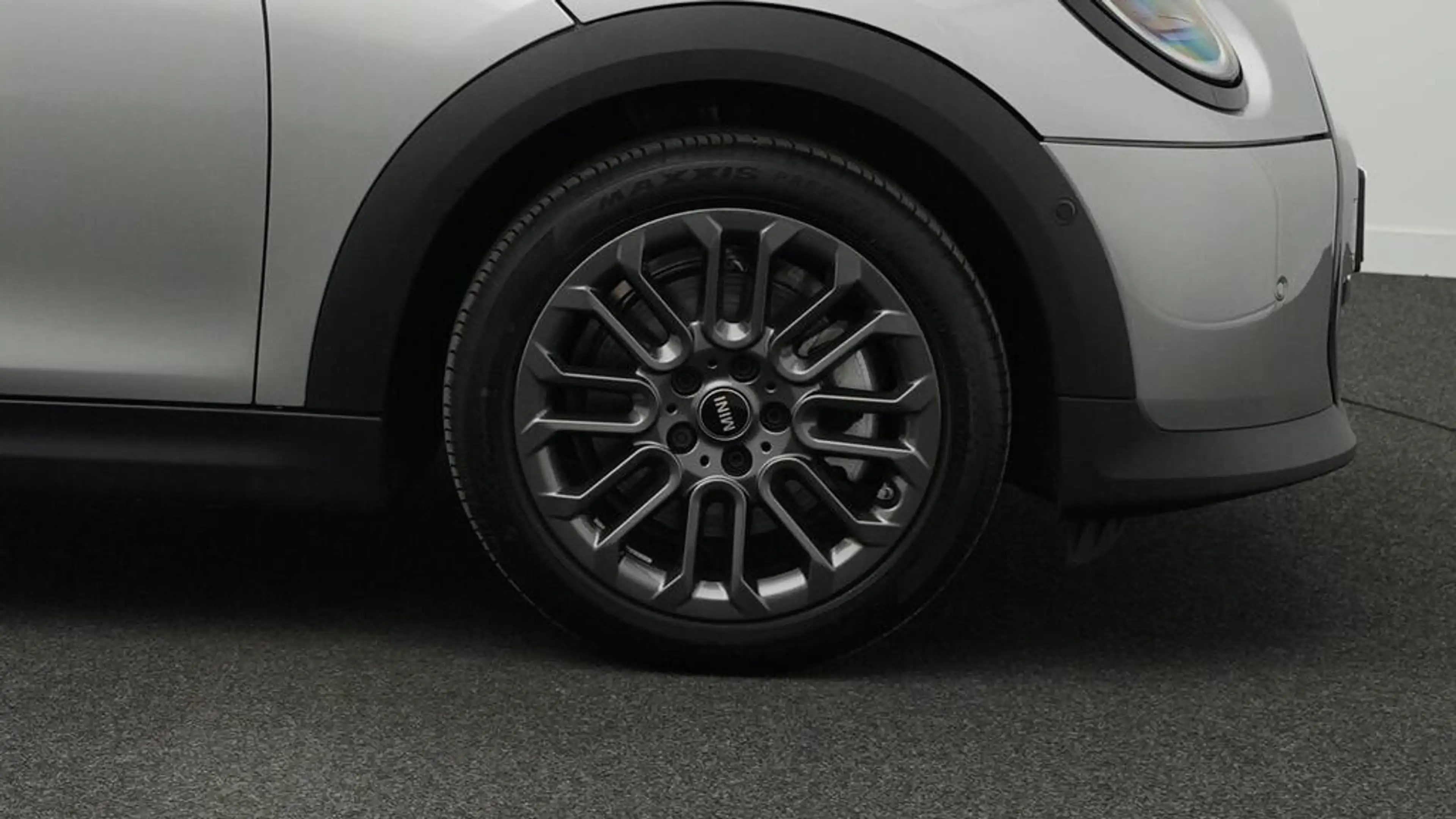 MINI Cooper C Cabrio Classic Trim — photo 12