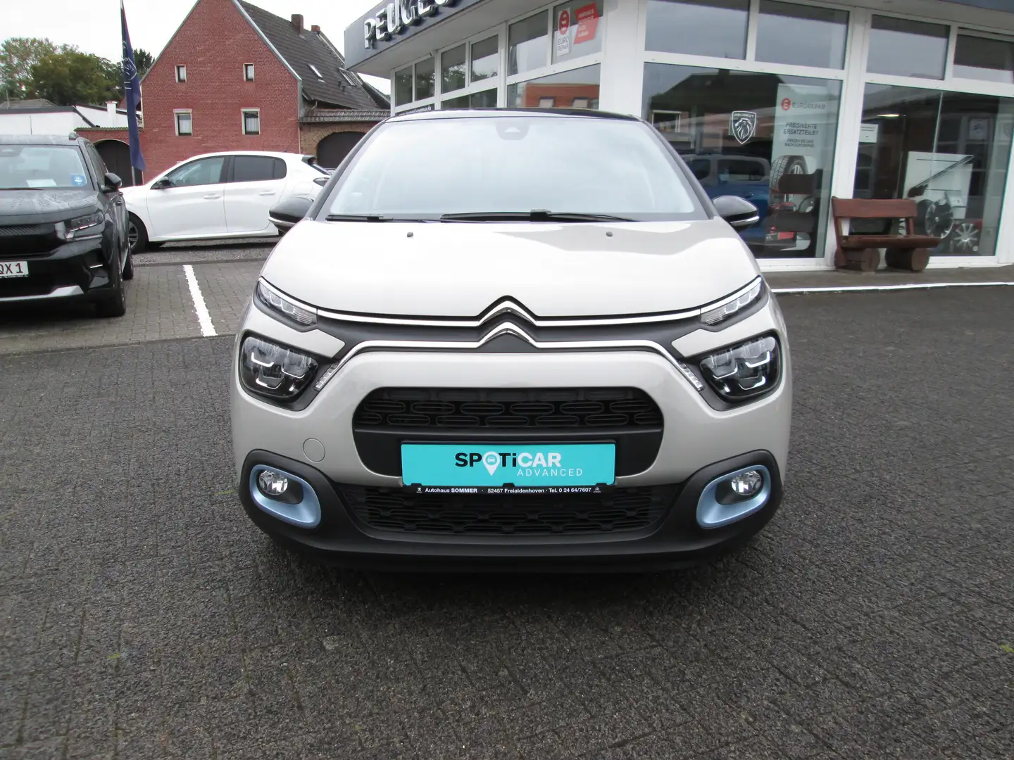 Citroen C3 Elle PureTech 110 EAT6 Automatik Beige - 2