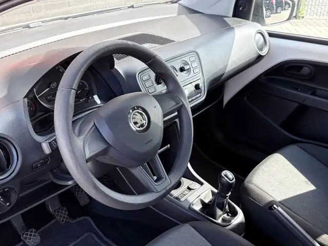 Skoda Citigo view 13