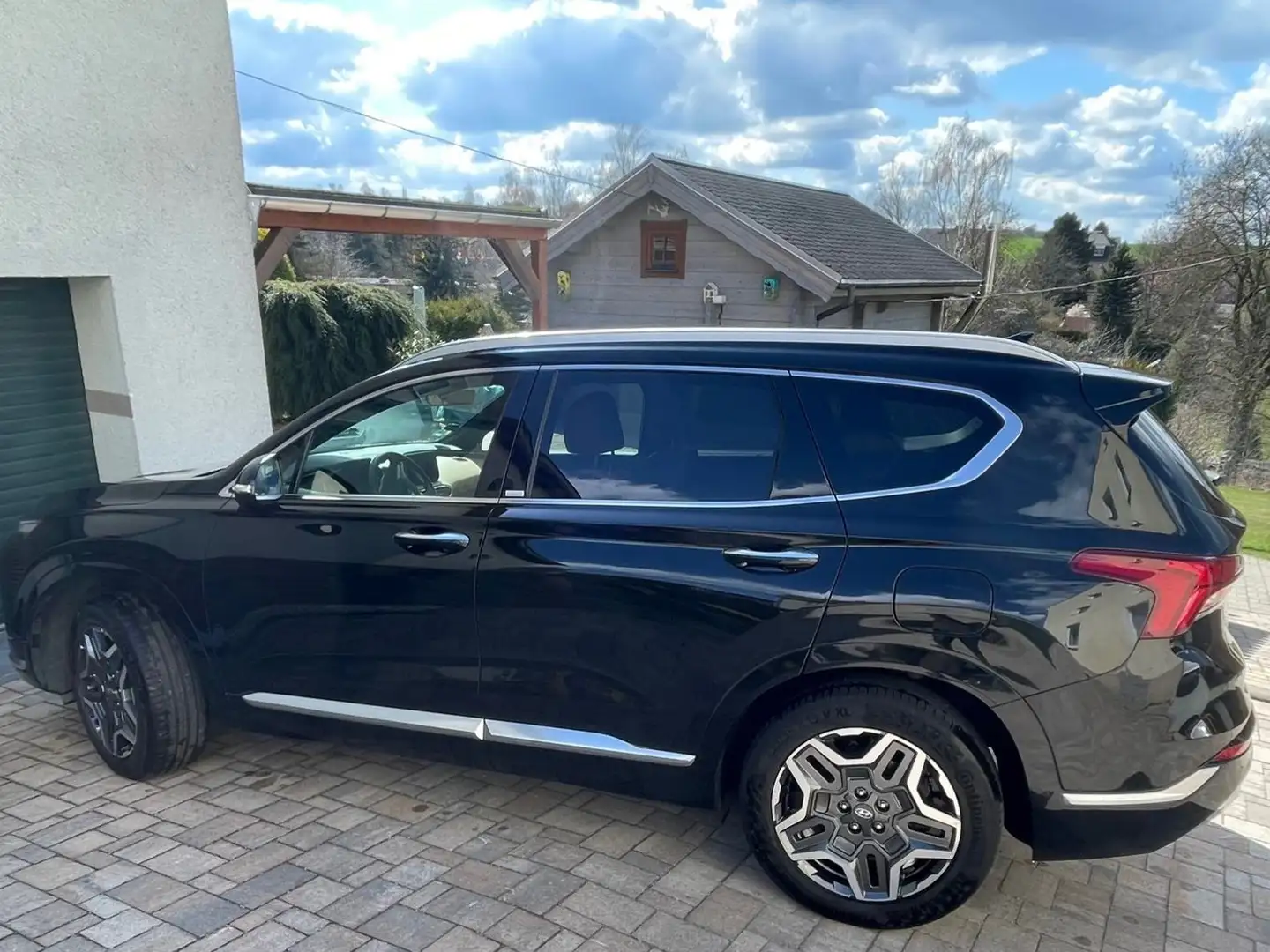 Hyundai SANTA FE 1.6 HEV 4WD Trend Schwarz - 2