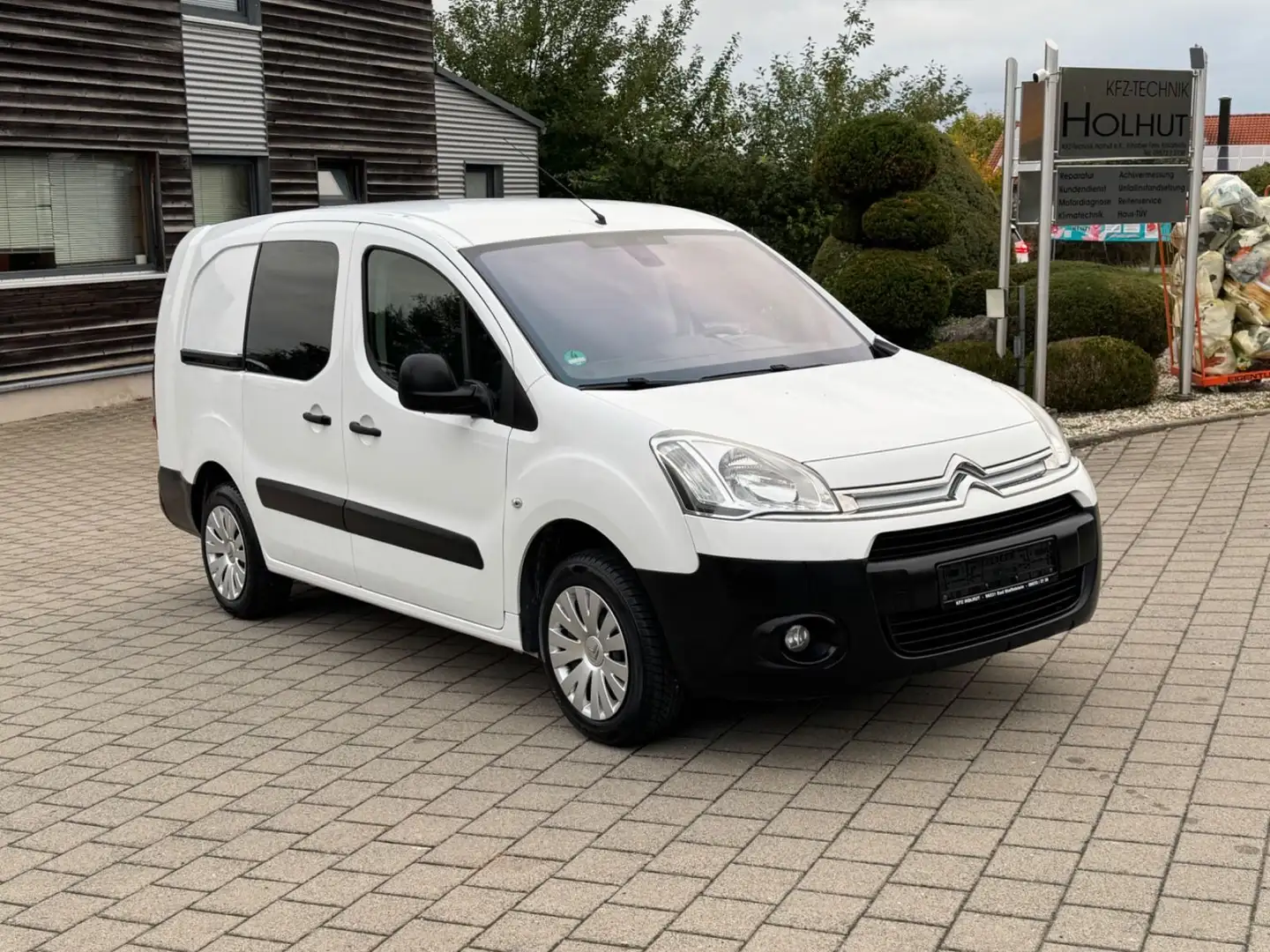 Citroen Berlingo Weiß - 2