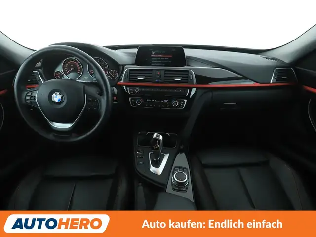 BMW 3 Series view 12