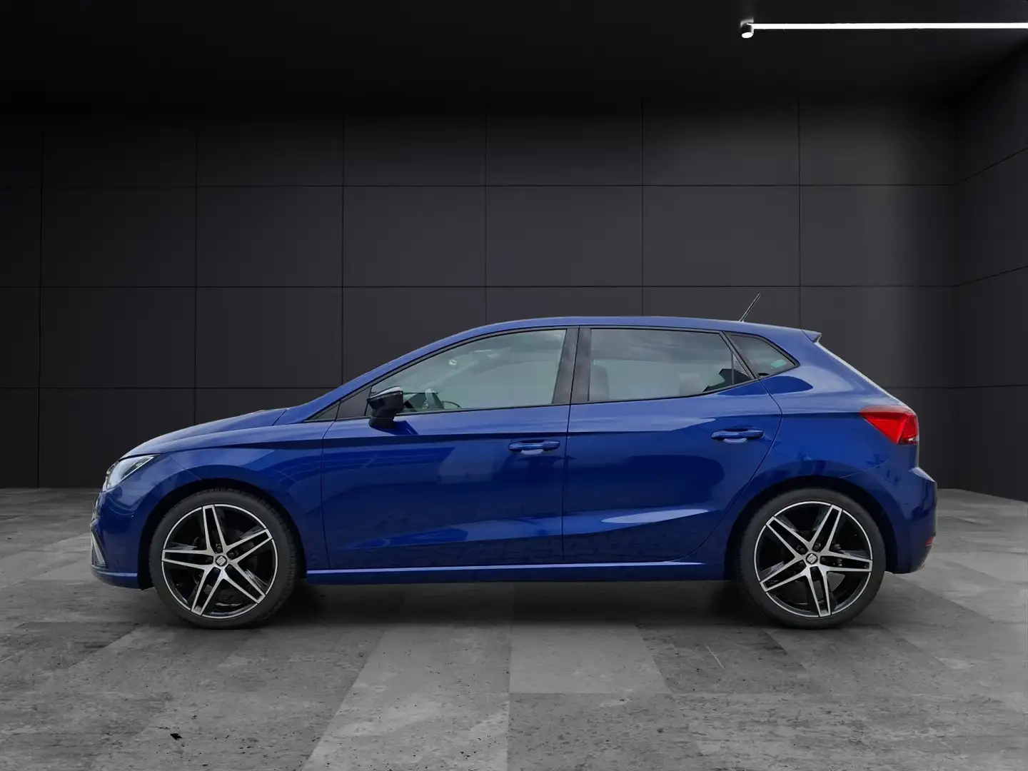 SEAT Ibiza TSI FR-Line Beats DSG LED Navi AID ACC RFK SH 18" Blau - 2