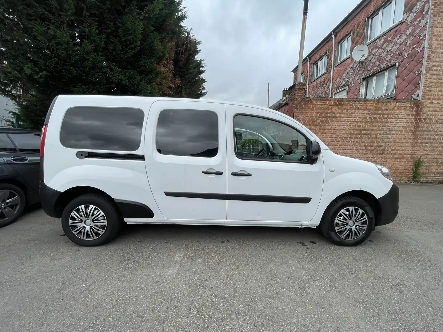 Renault Kangoo Renault Kangoo Maxi 1.5 dCi 95 Beige - 1