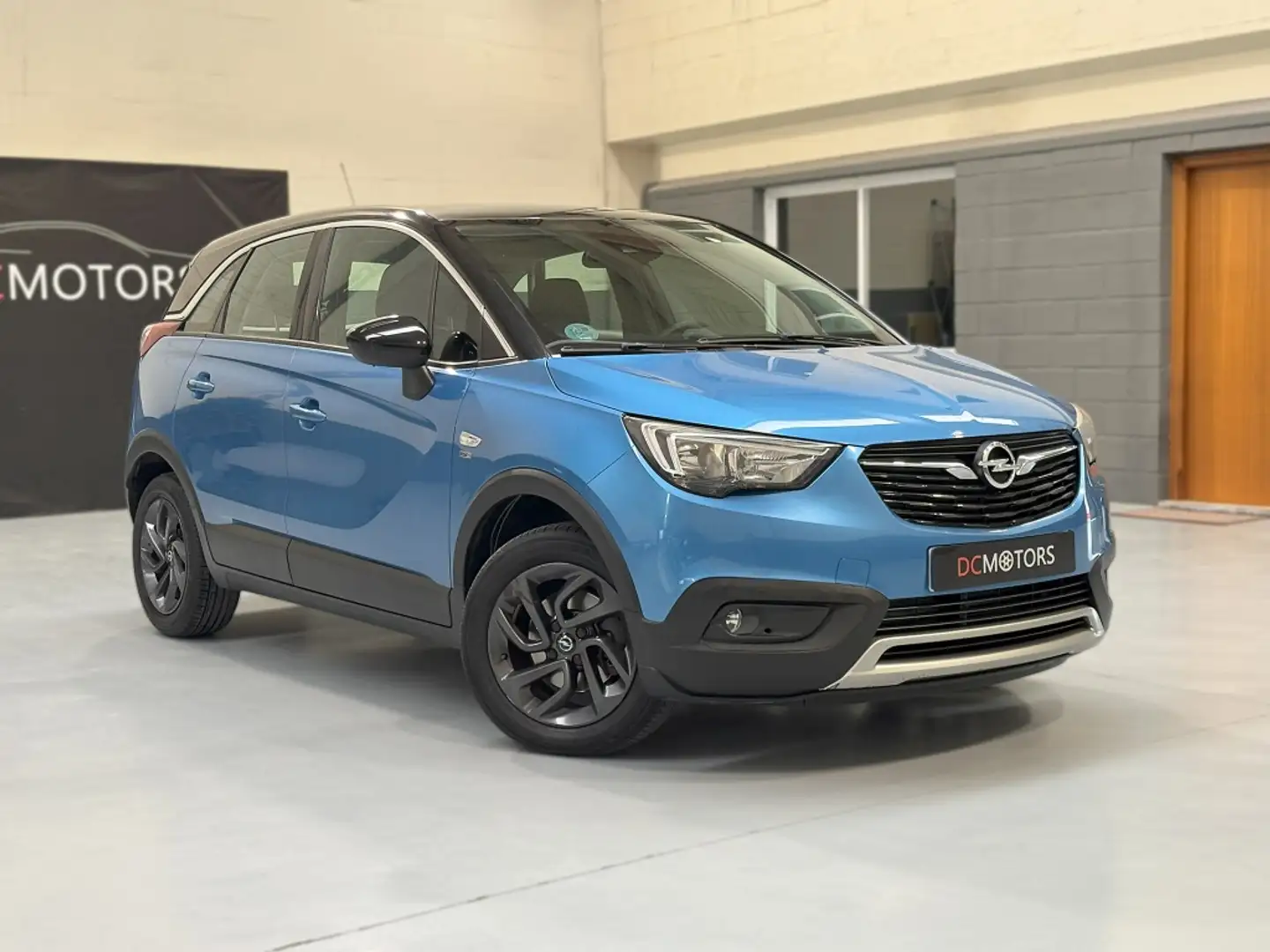 Opel Crossland X 1.2T S&S Design Line - 120 Aniversario 110 Blau - 2