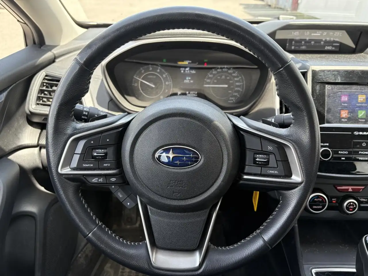 Subaru Impreza снимка Subaru Impreza