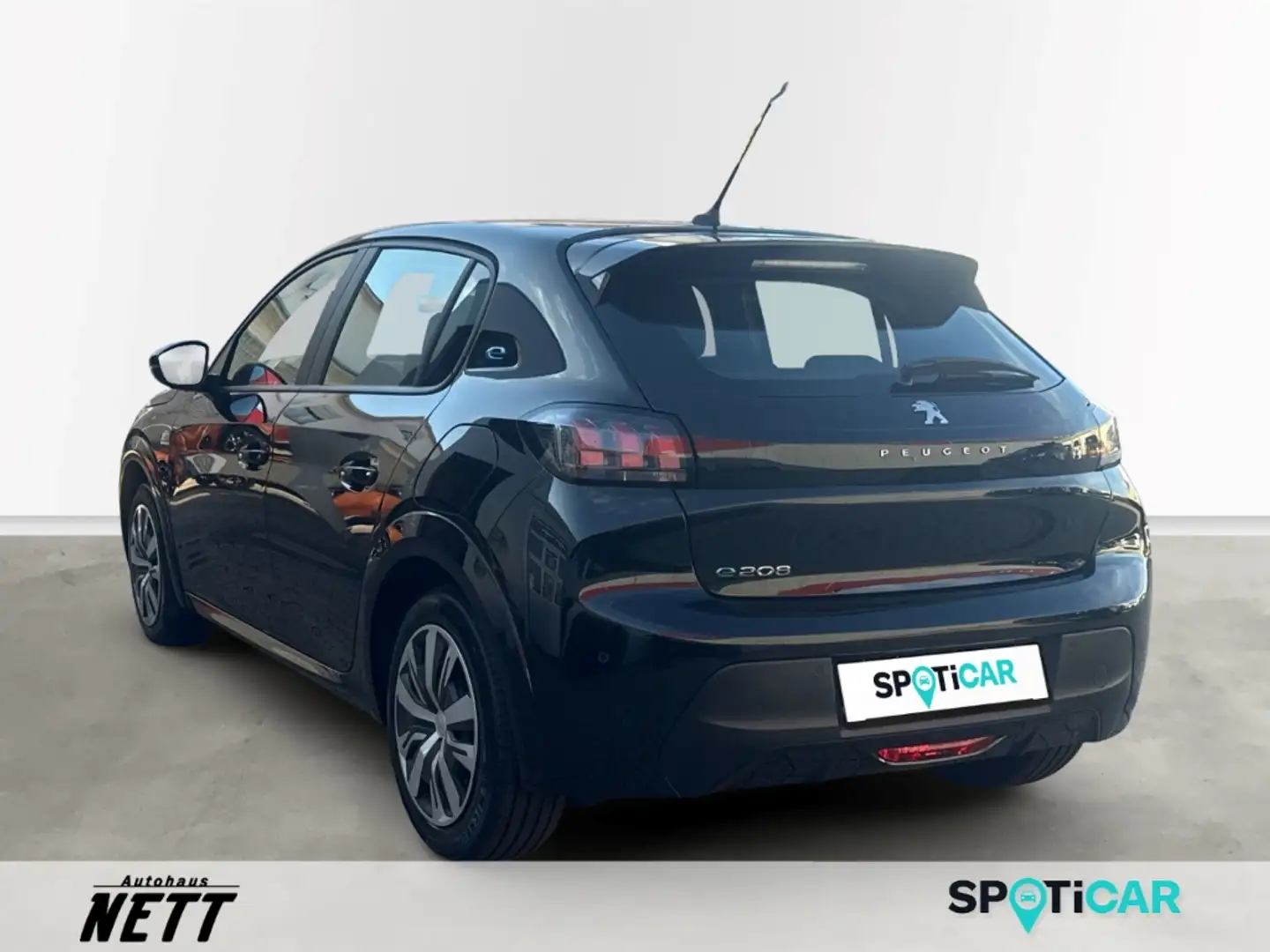 Peugeot 208 -e Active Pack Elektromotor 136 Schwarz - 2