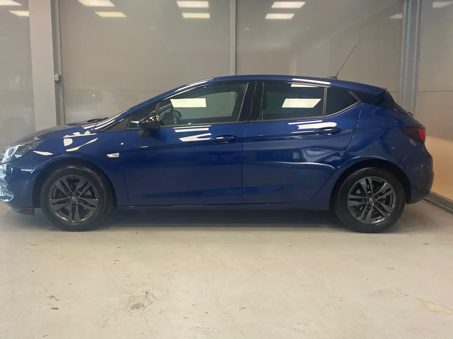 Opel Astra 1.2 Design & Tech | LED | CLIMA | CRUISE | CAMERA| Blauw - 2