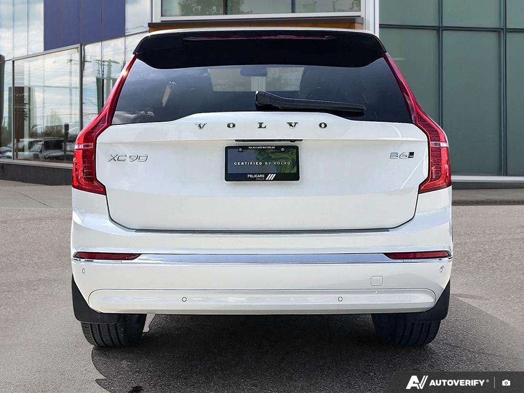 2024 Volvo XC90 B6 Plus Bright Theme alt 5