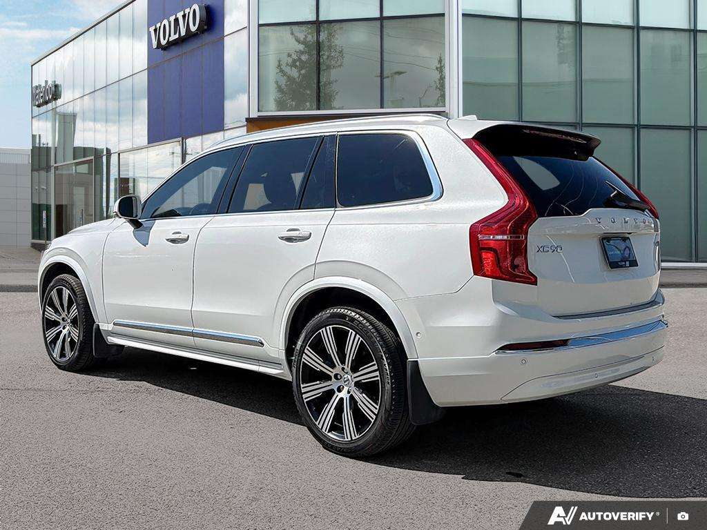 2024 Volvo XC90 B6 Plus Bright Theme alt 4