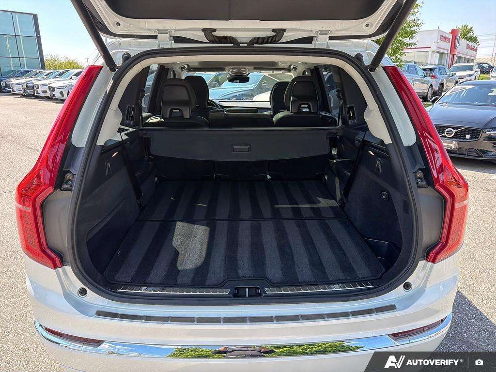 2024 Volvo XC90 B6 Plus Bright Theme thumb 11