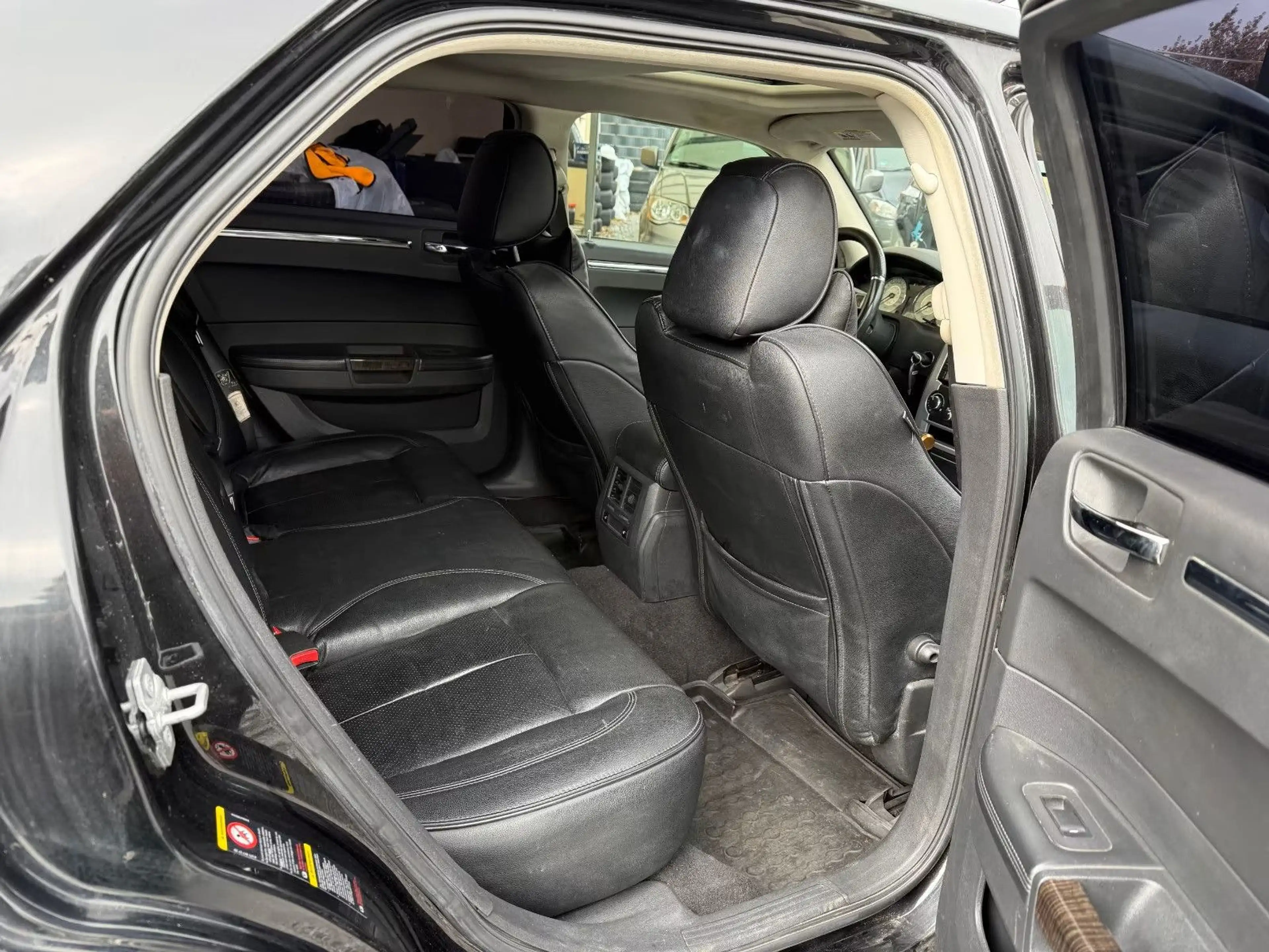 Chrysler 300C Chrysler 300C 3.0 CRD+Leder+Navi+SSD+22 Zoll+ — photo 10