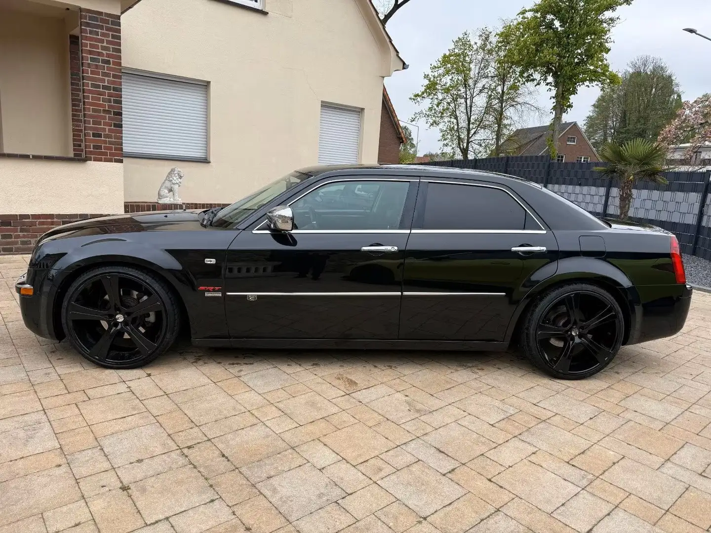 Chrysler 300C Chrysler 300C 3.0 CRD+Leder+Navi+SSD+22 Zoll+ Schwarz - 2