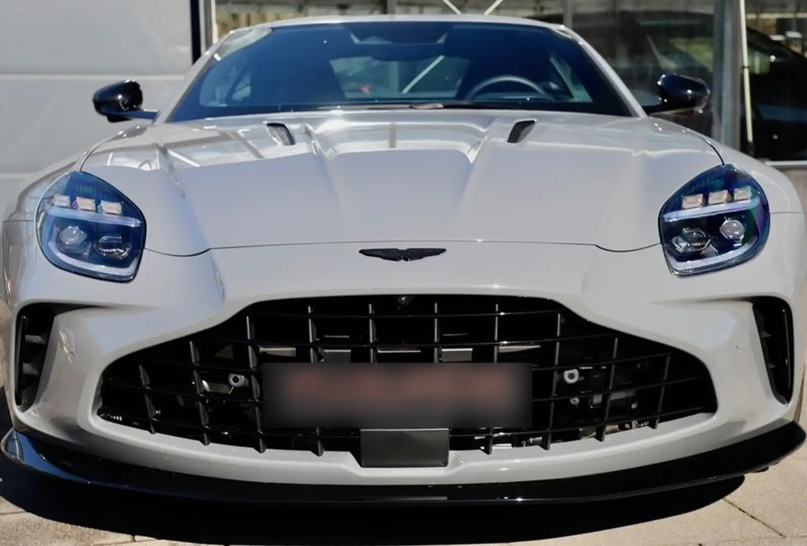 Aston Martin Vantage Gris - 1