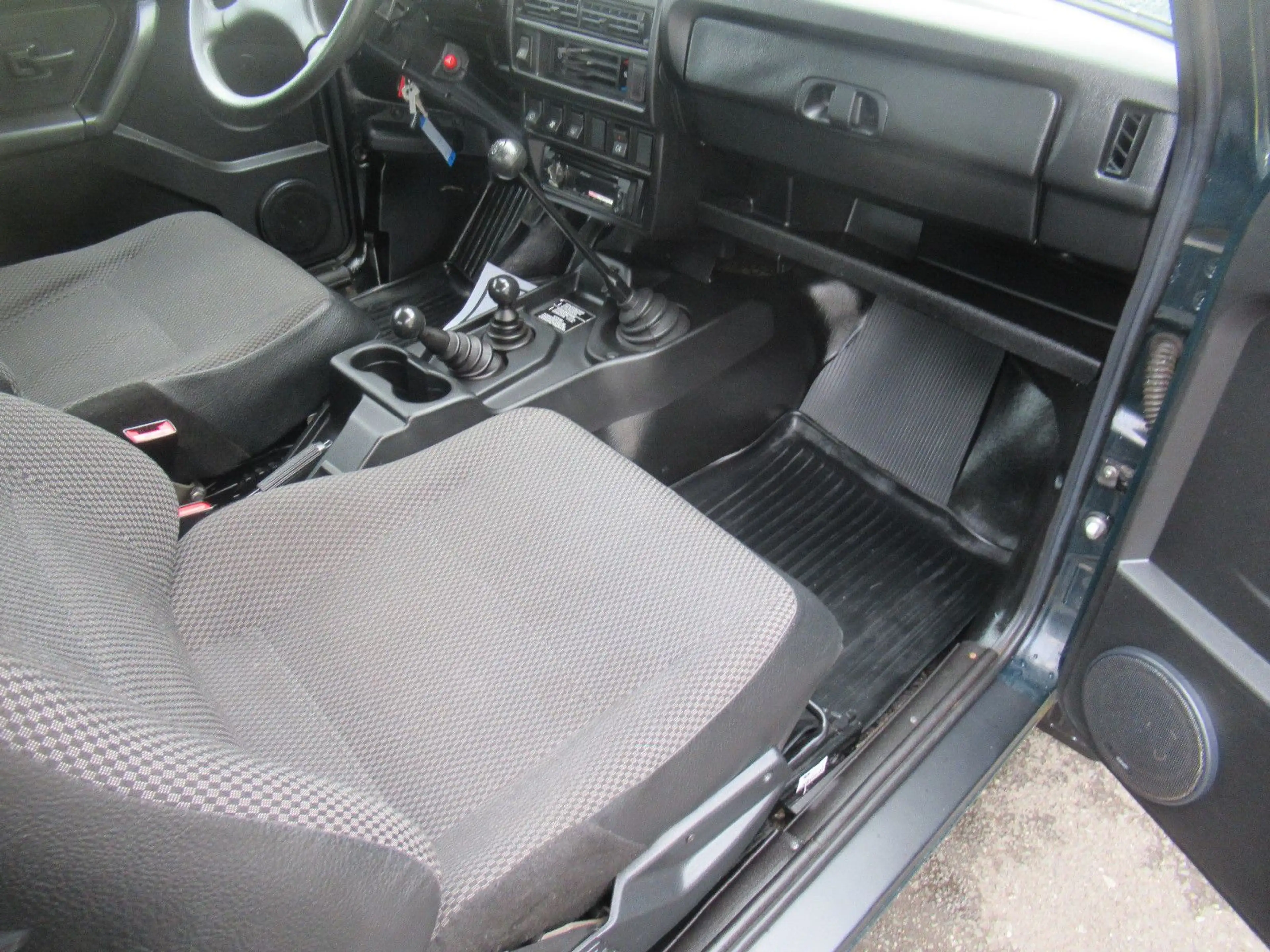 Lada Niva 4x4 LED AHK RADIO v. VERTRAGSHÄNDLER — photo 13