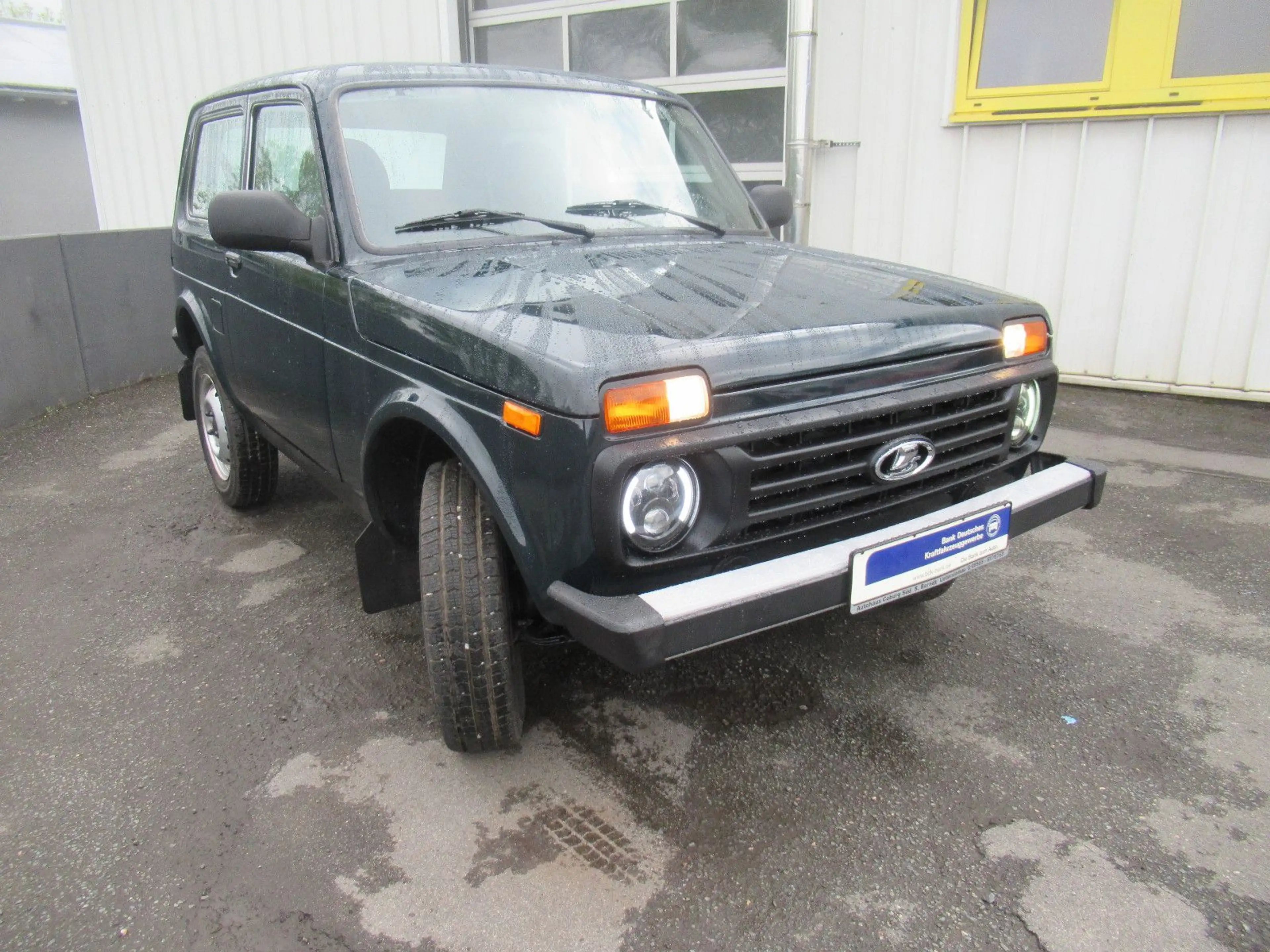 Lada Niva 4x4 LED AHK RADIO v. VERTRAGSHÄNDLER — photo 3