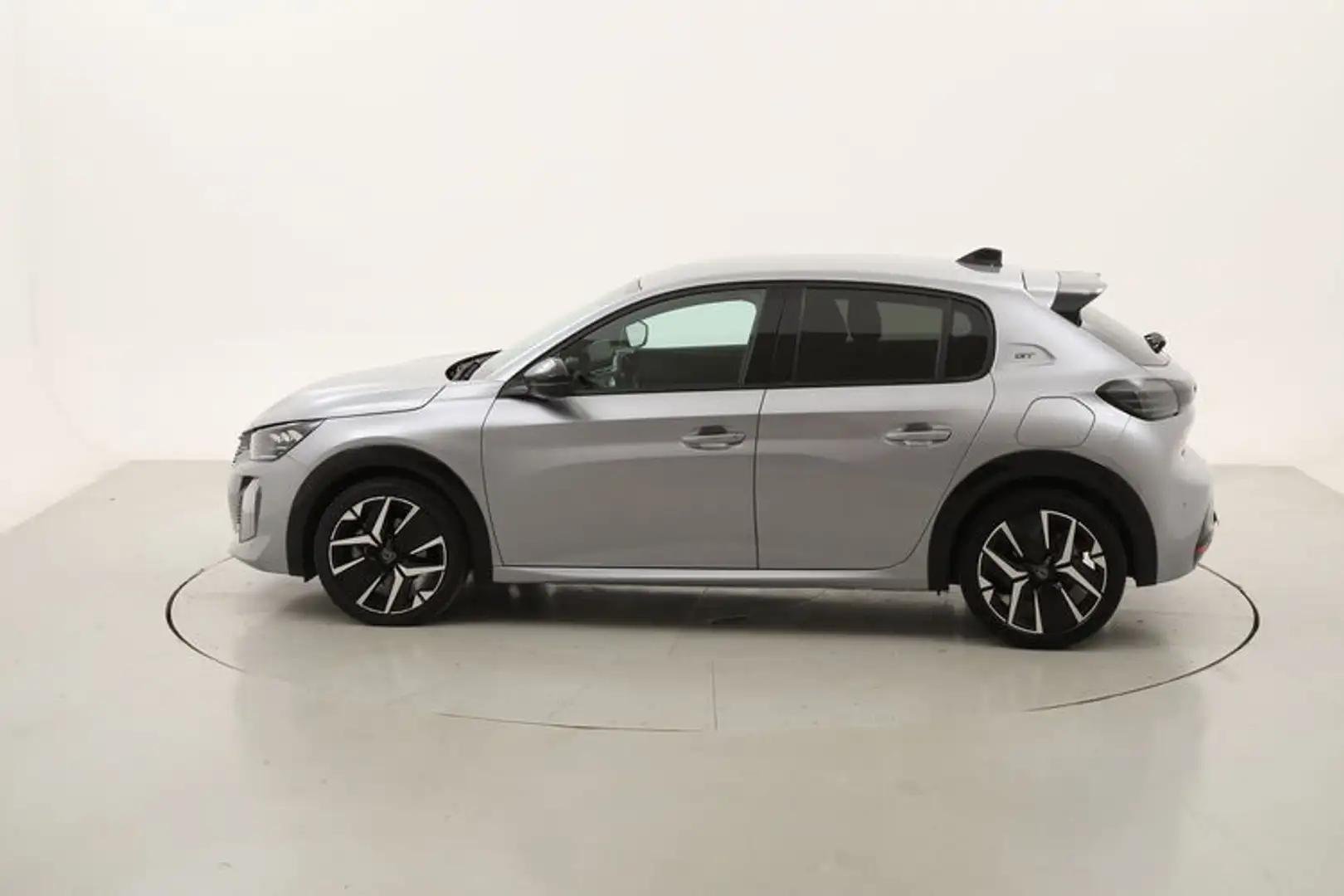 Peugeot 208 Hybrid GT e-DCS6 1.2 Mild Hybrid 136CV Gris - 2