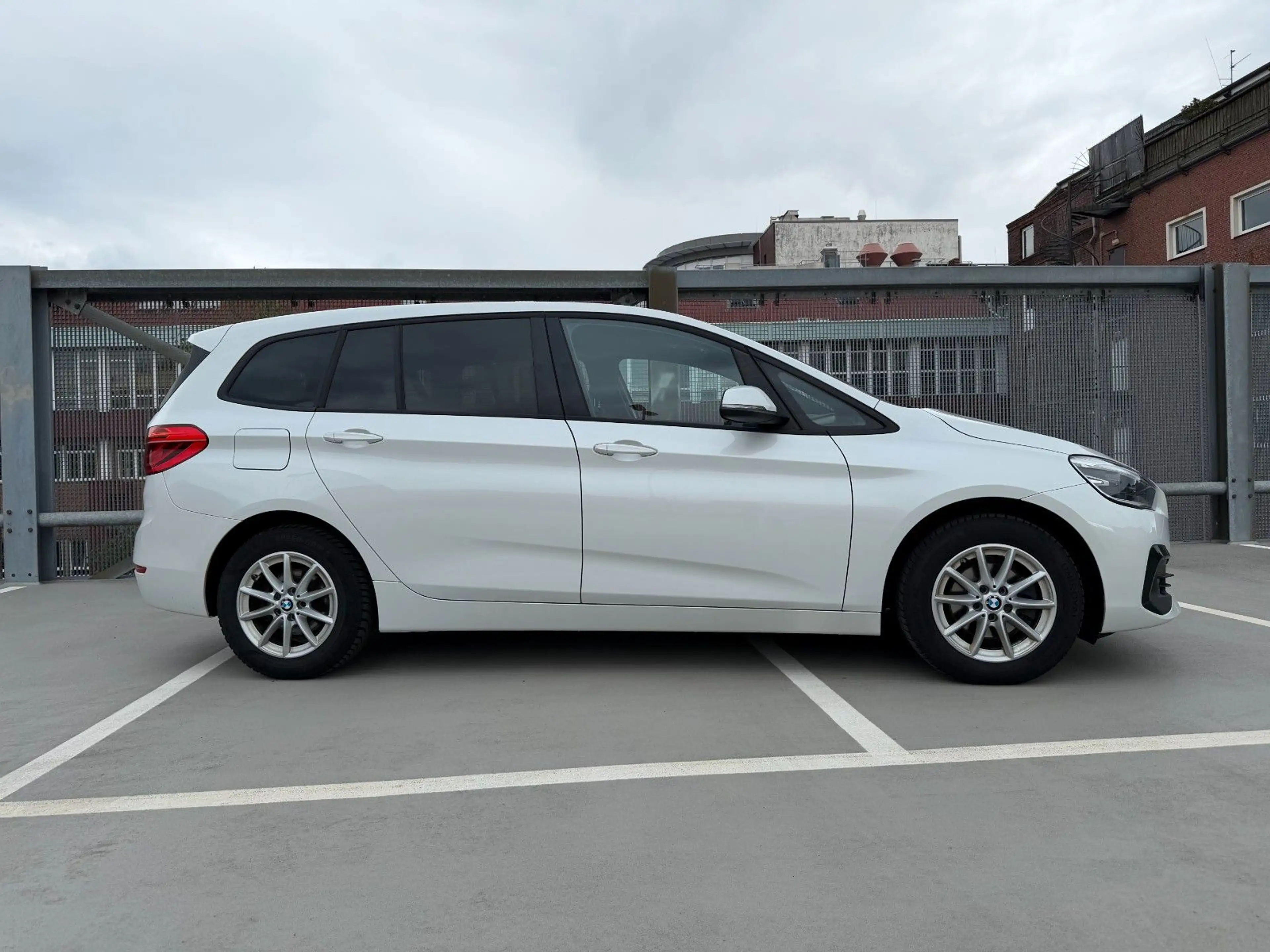 BMW 216 2 Gran Tourer 216 d Advantage — photo 5