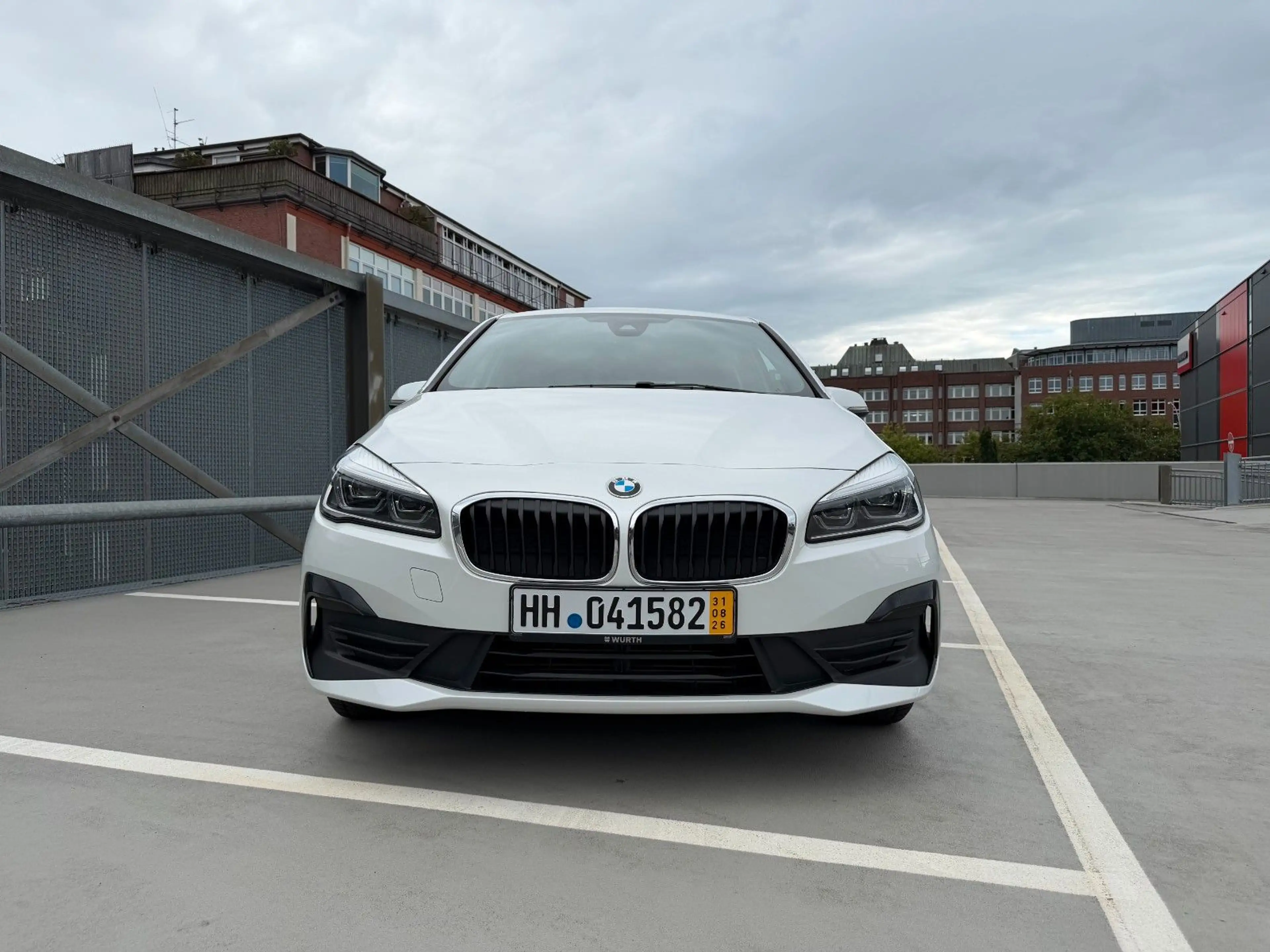 BMW 216 2 Gran Tourer 216 d Advantage — photo 2
