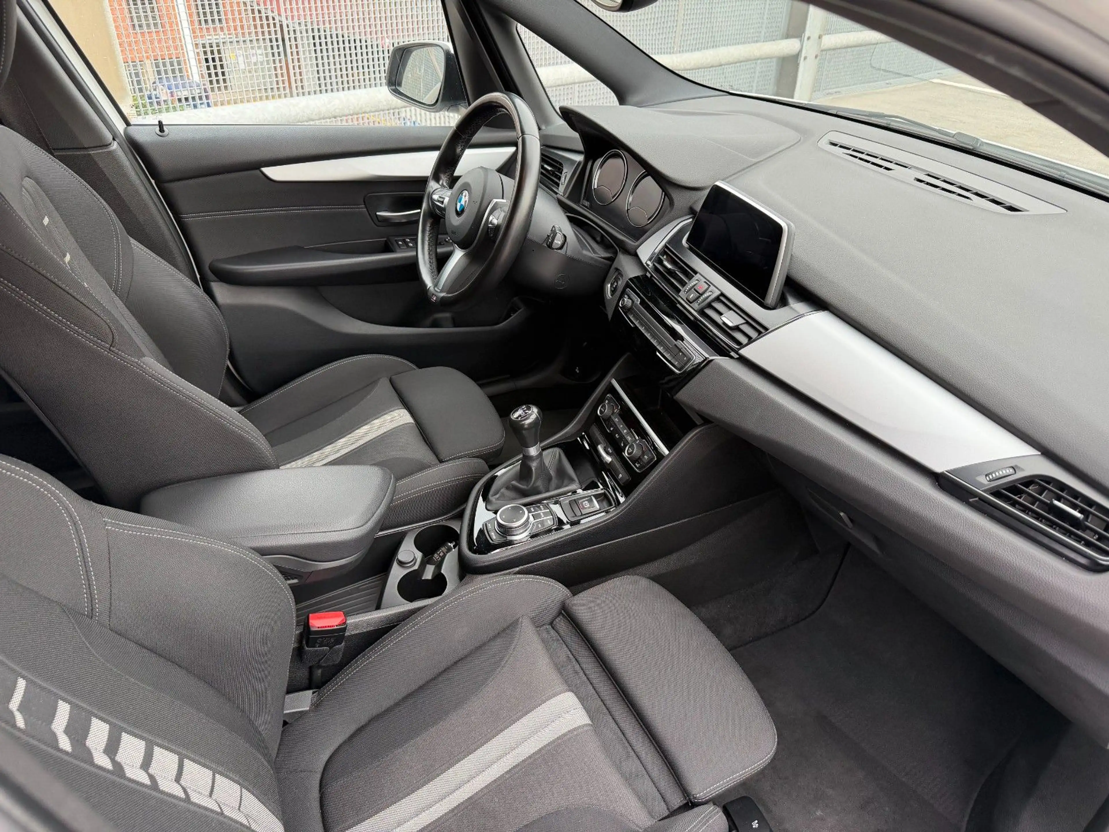 BMW 216 2 Gran Tourer 216 d Advantage — photo 15