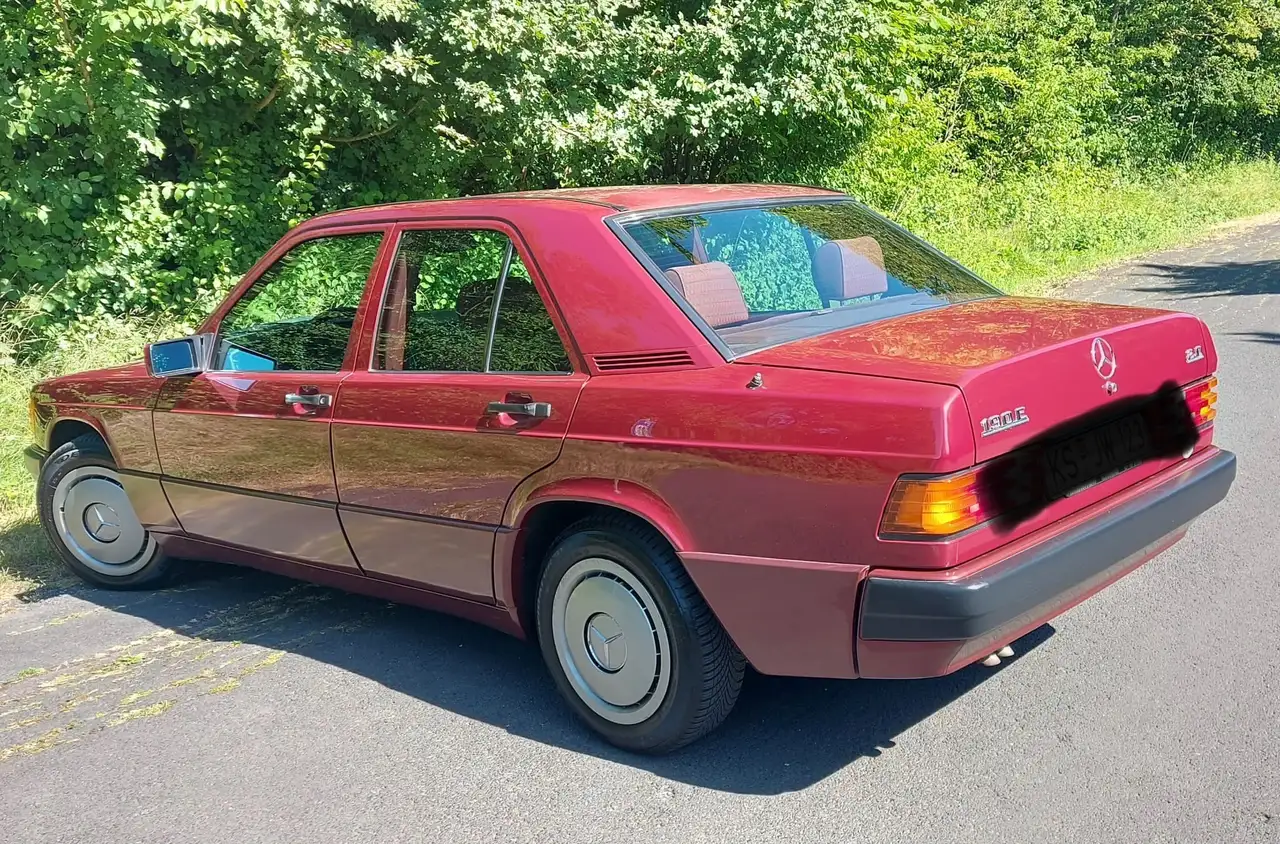 Mercedes-Benz 190 E 2.0, foto 4