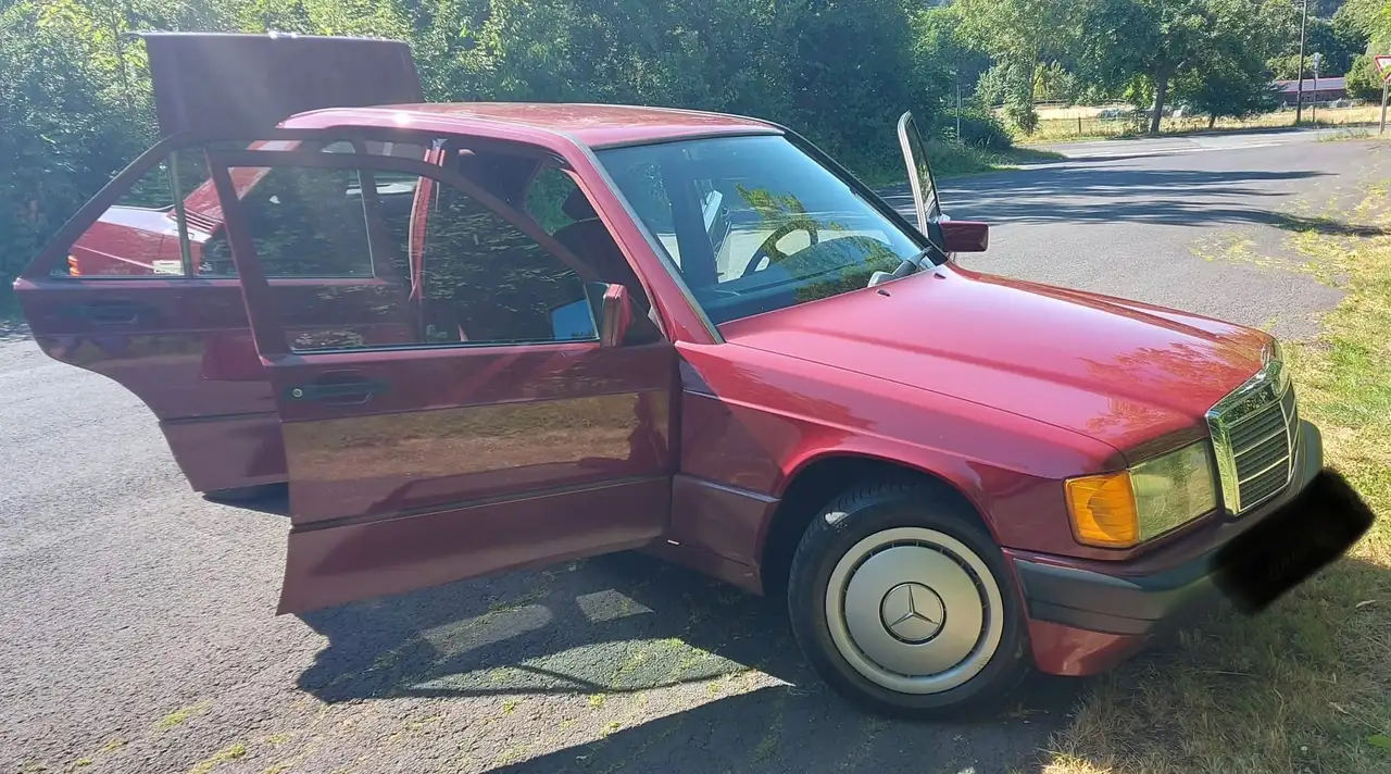 Mercedes-Benz 190 E 2.0, foto 5