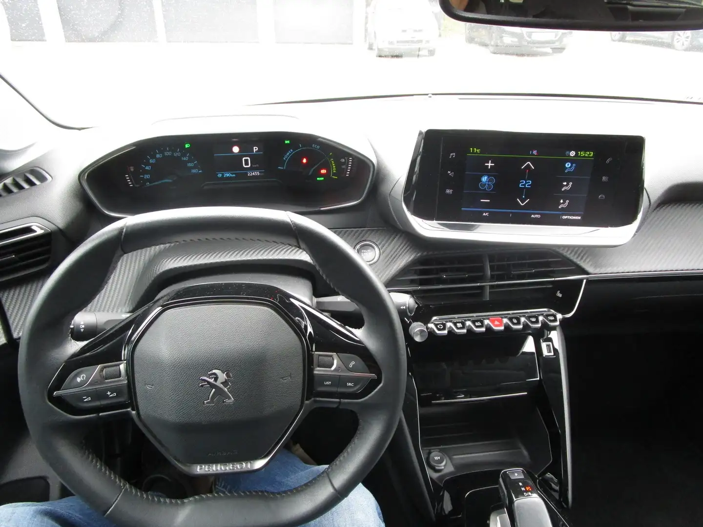 Peugeot 2008 e- Active Rot - 2