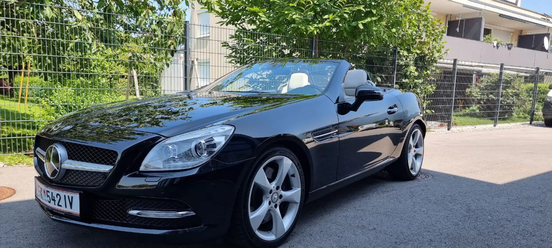 Mercedes-Benz SLK 350 SLK 350 BlueEfficiency Aut. Schwarz - 2