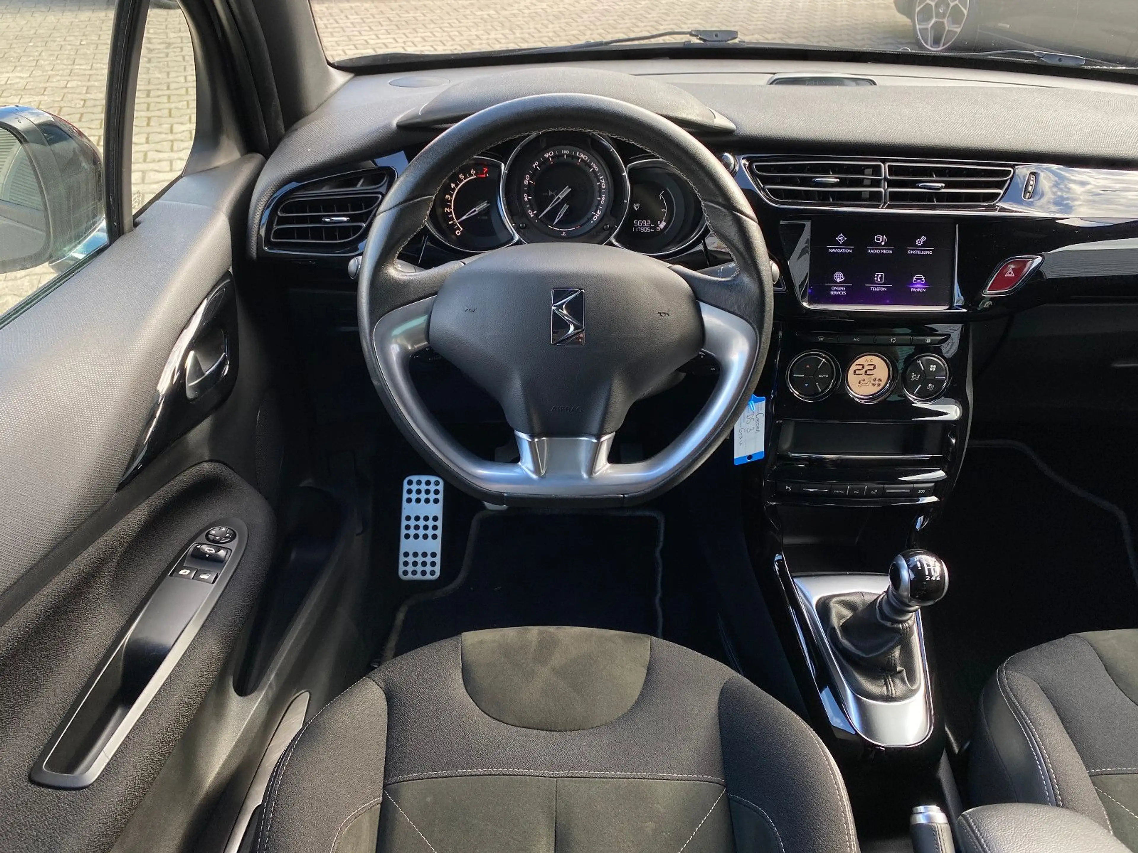DS Automobiles DS 3 DS 3 Sport Chic Nav/CarPlay/LED/Sh/Kamera/Alcant — photo 10