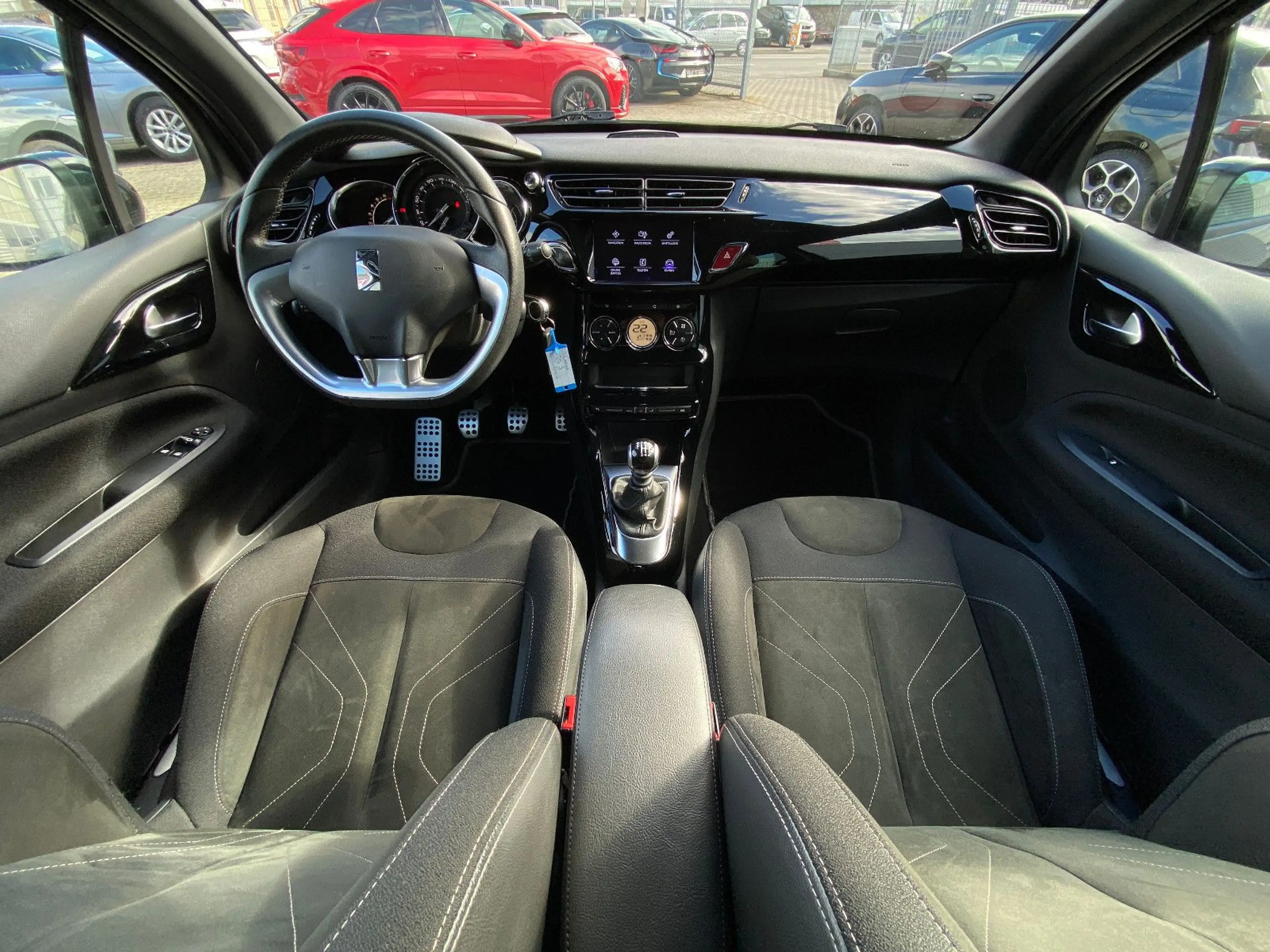 DS Automobiles DS 3 DS 3 Sport Chic Nav/CarPlay/LED/Sh/Kamera/Alcant — photo 13