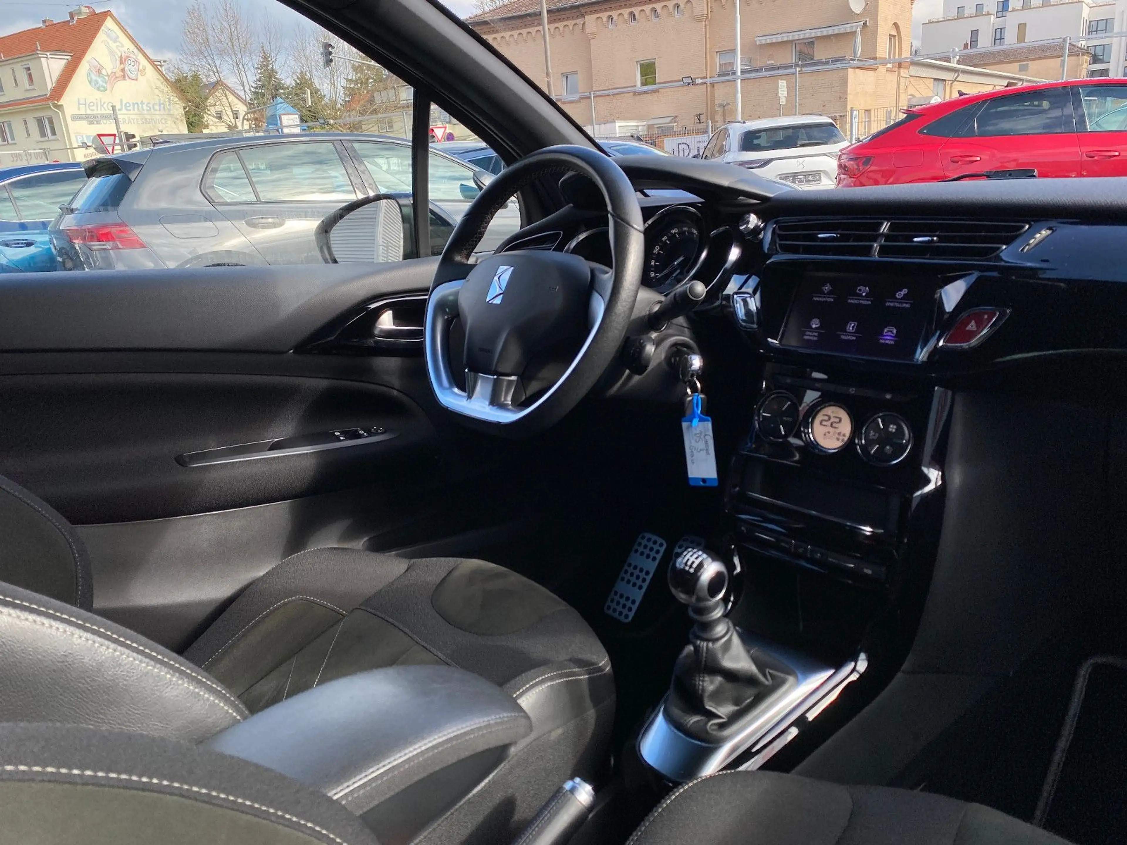 DS Automobiles DS 3 DS 3 Sport Chic Nav/CarPlay/LED/Sh/Kamera/Alcant — photo 14