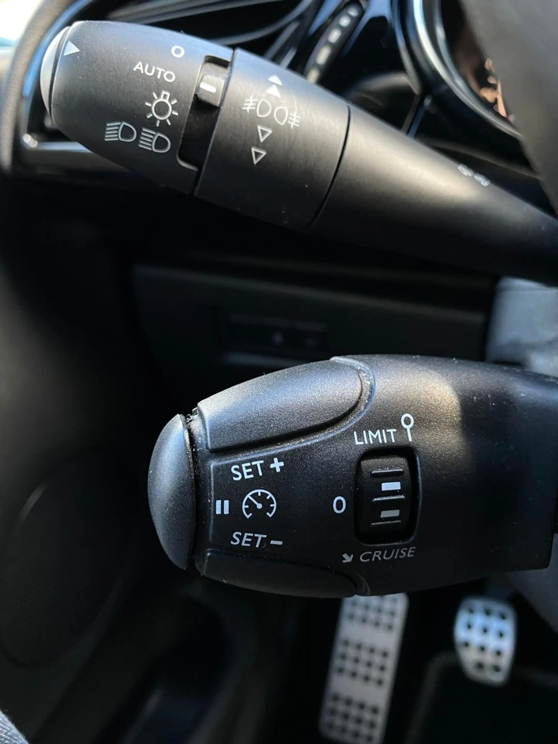 DS Automobiles DS 3 DS 3 Sport Chic Nav/CarPlay/LED/Sh/Kamera/Alcant — photo 9