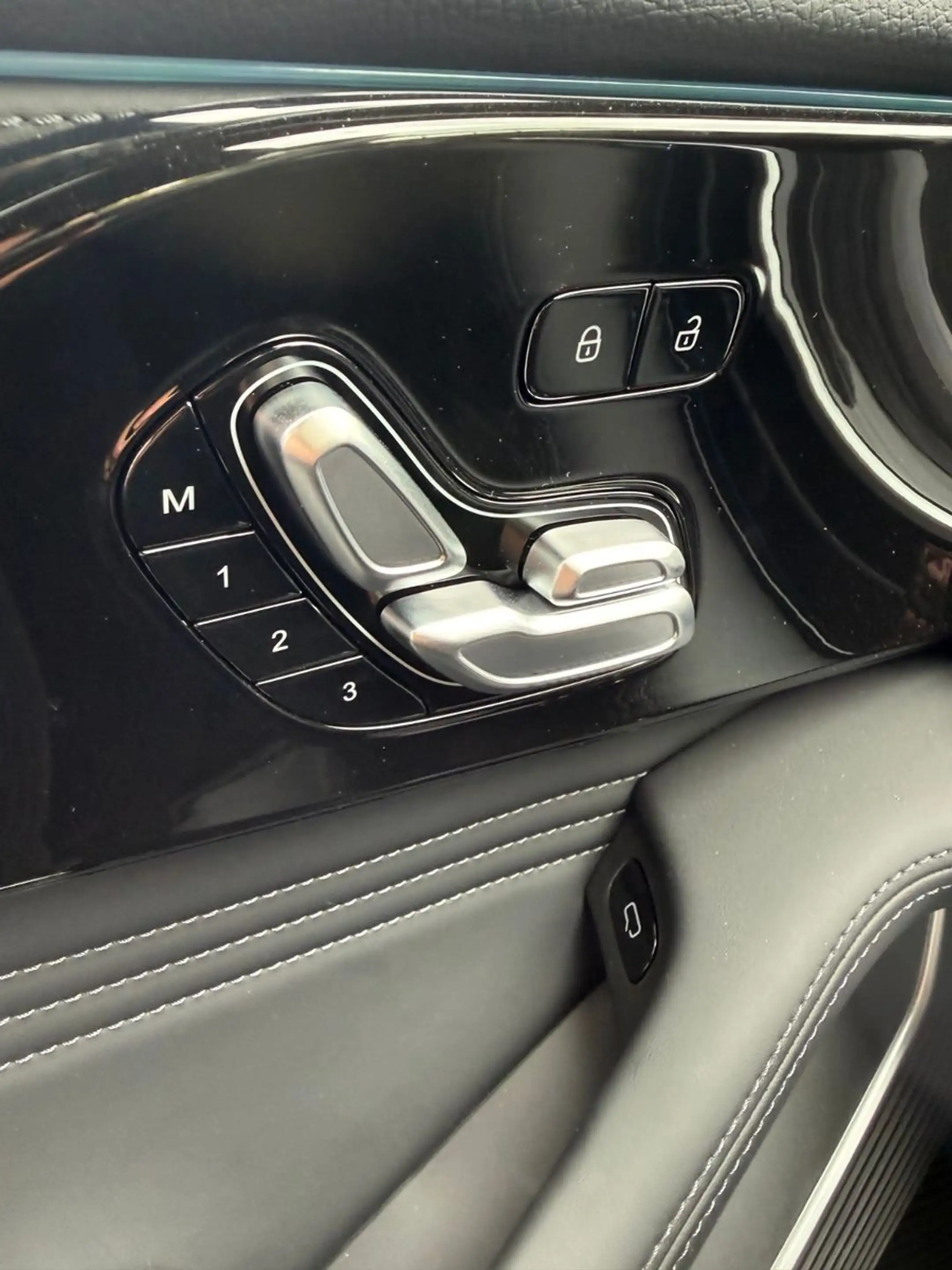 Omoda 9 1.5 TGDI PHEV Premium Pano Leder HUD SOFORT — photo 19
