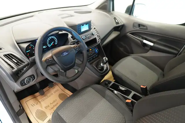 Ford Transit Connect view 13