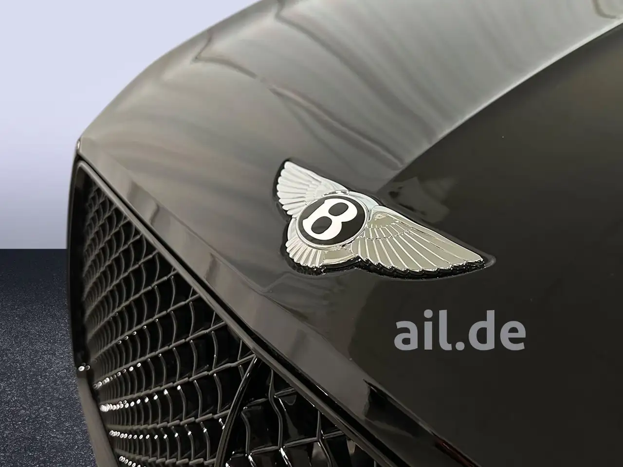 Bentley Continental GTC 2022 — фото 11