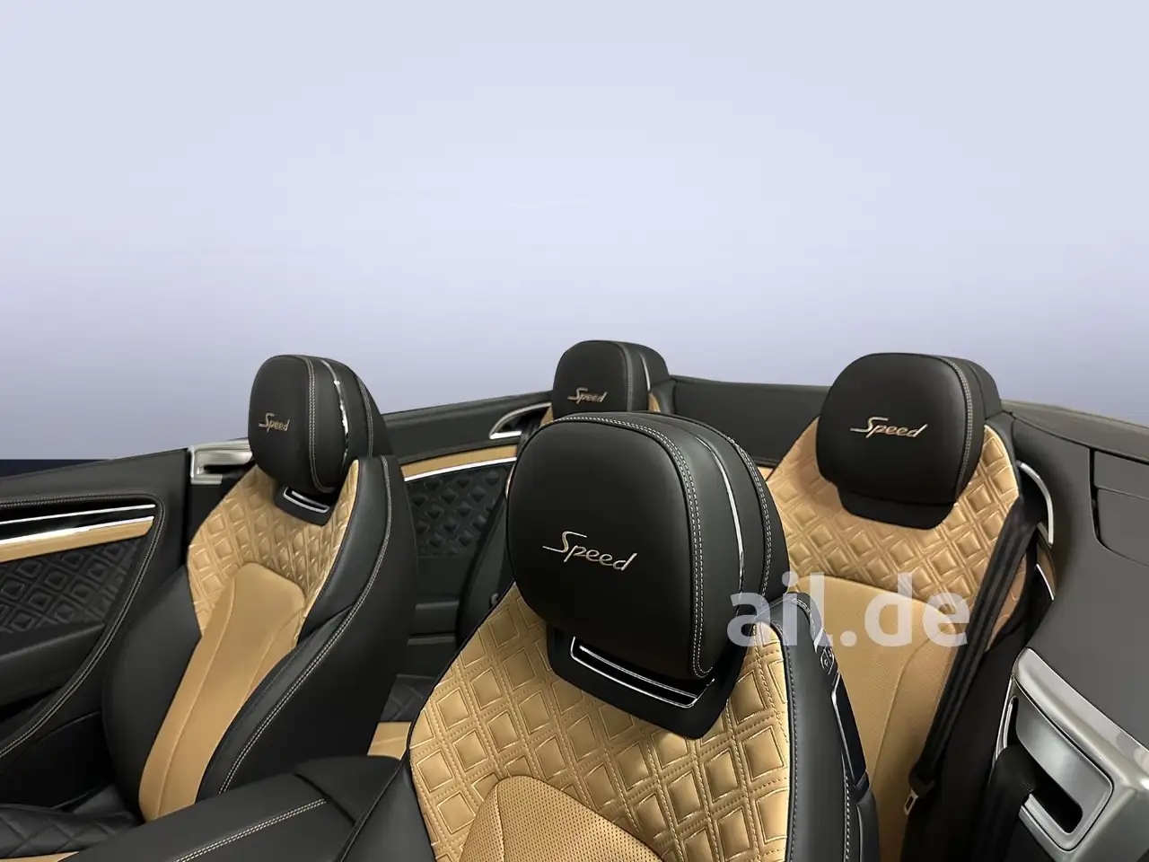 Bentley Continental GTC 2022