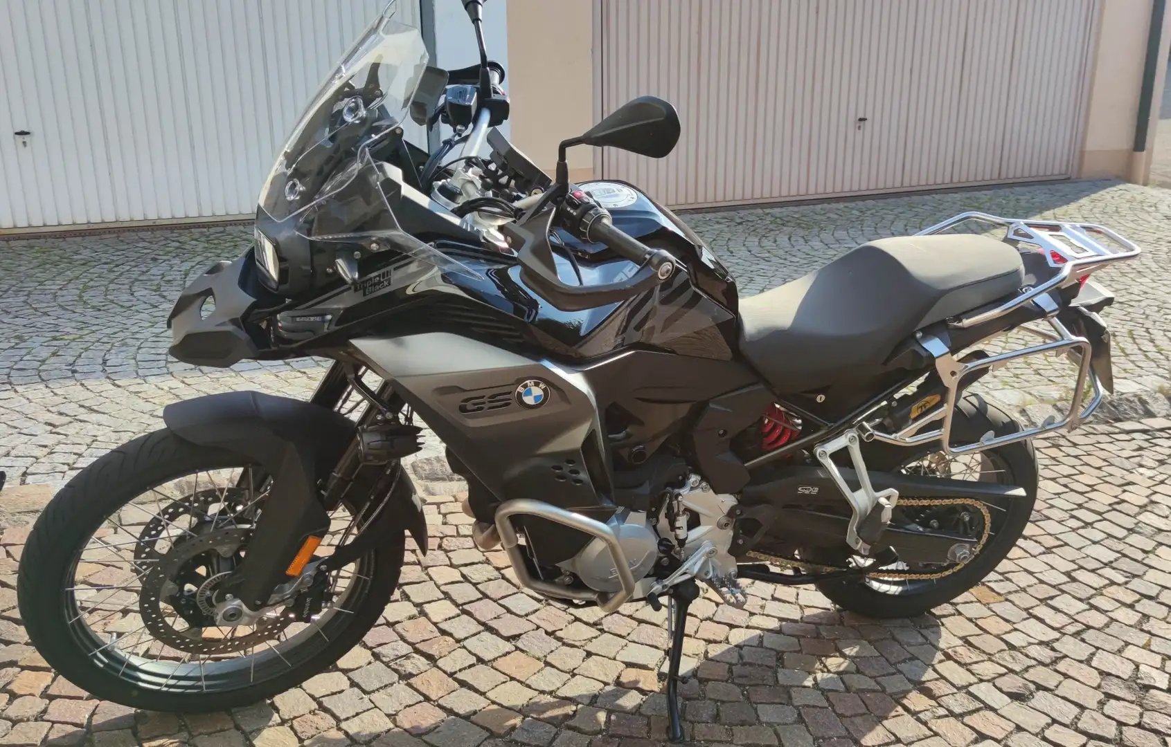 BMW F 850 GS Adventure Rallye Style, Triple Black und alle 4 Pakete Černá - 1