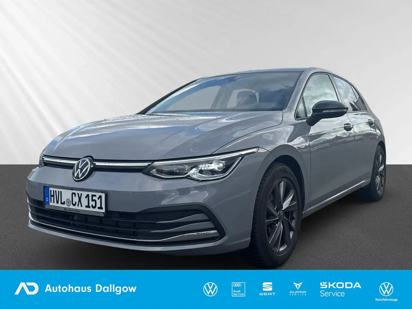 Volkswagen Golf VIII 1.5 TSI DSG MOVE Navi+ACC+SHZ+LED+PDC+ Grau - 1