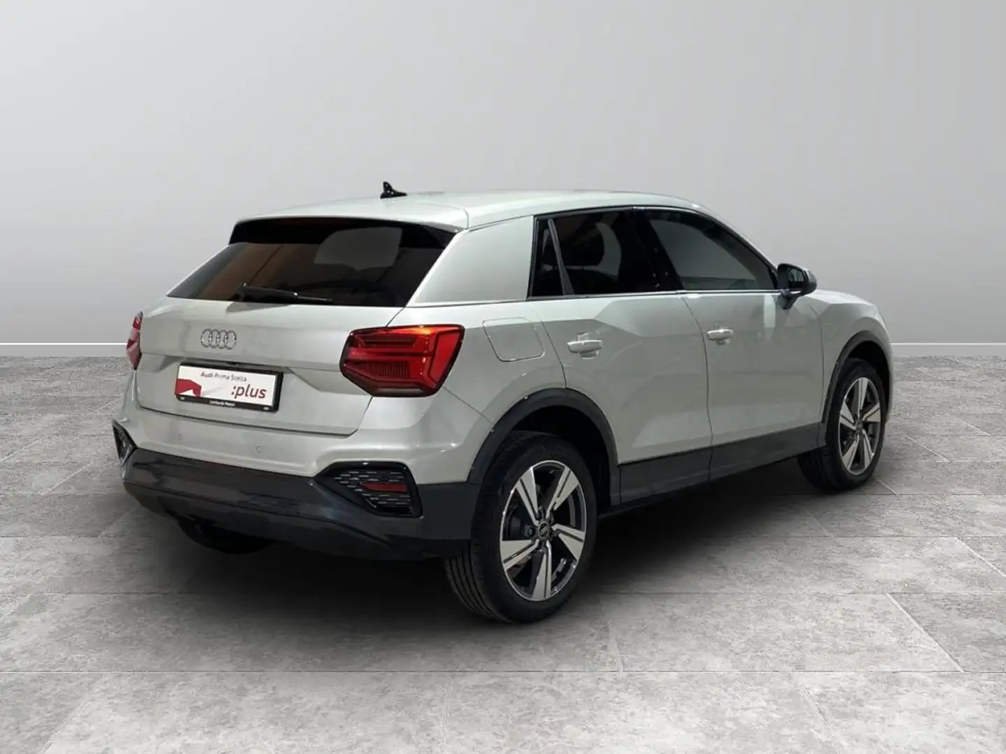 Audi Q2 35 1.5 tfsi Business Advanced s-tronic Argento - 2