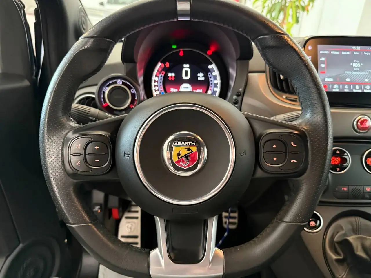 Abarth 595 Turismo 2022 — фото 14