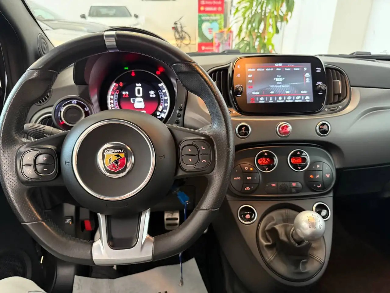 Abarth 595 Turismo 2022 — фото 13