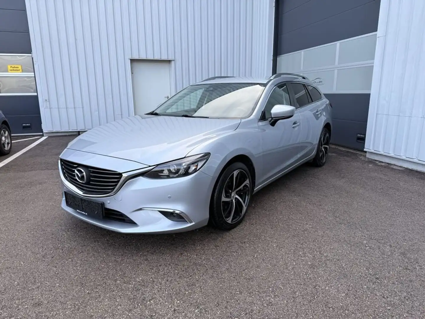 Mazda 6 Attraction Silber - 1