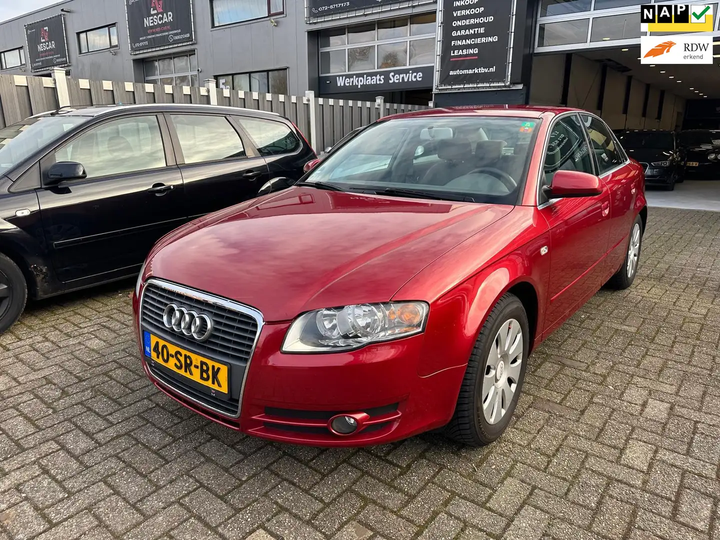 Audi A4 Limousine 1.6 Pro Line Business 169000km NAP/NIEUW Rot - 1