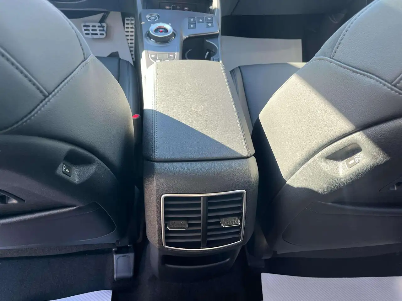 Kia Sportage снимка Kia Sportage