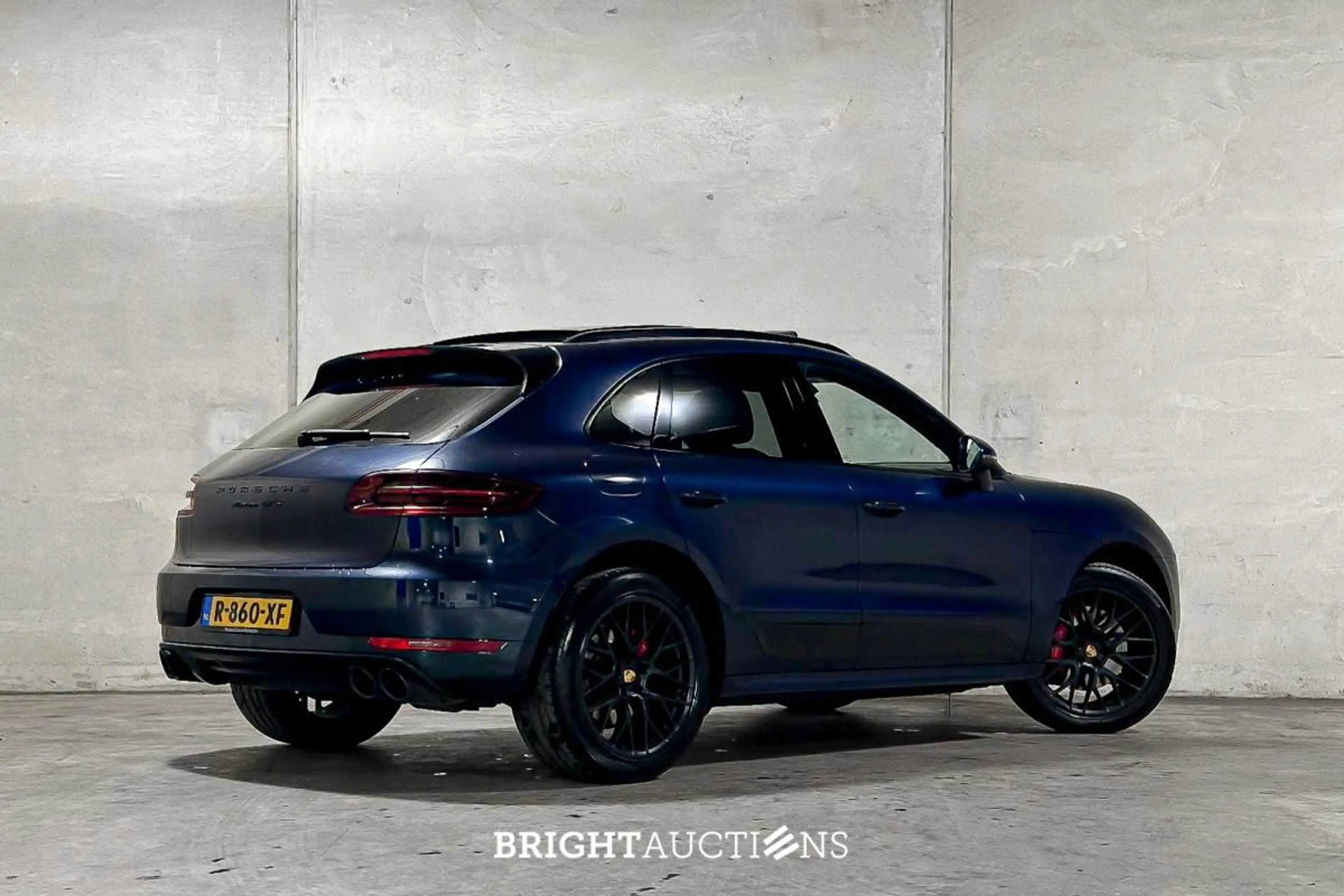 Porsche Macan GTS 3.0 V6 — photo 11