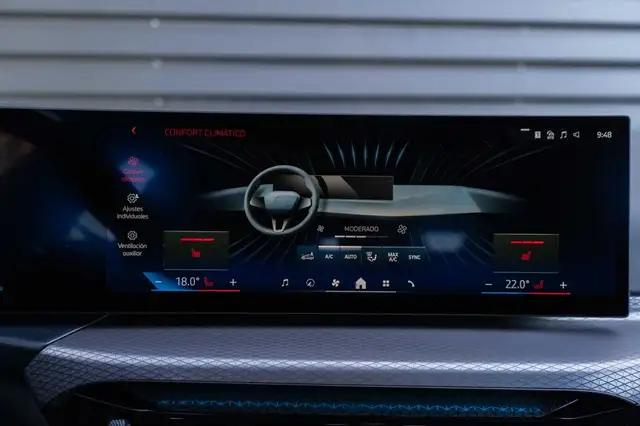 BMW 3 Series view 14