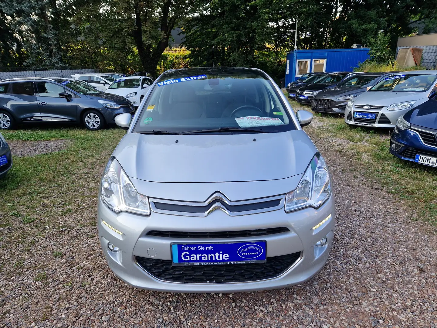 Citroen C3 1.2 Klimatro 89Tkm Navi Kamera Sitzhzg Panora ESP Gris - 2