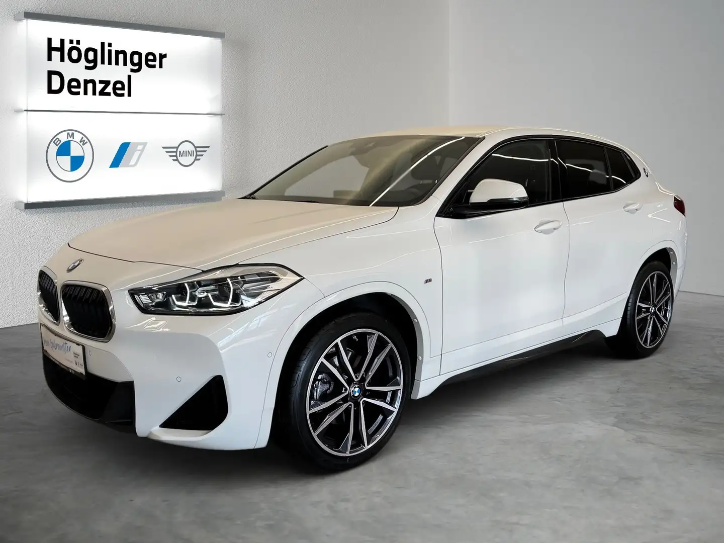 BMW X2 sDrive18i Weiß - 2